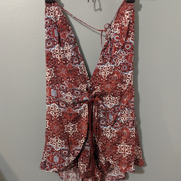 Halter Low-Back Plunging Romper - Picture 3 of 5